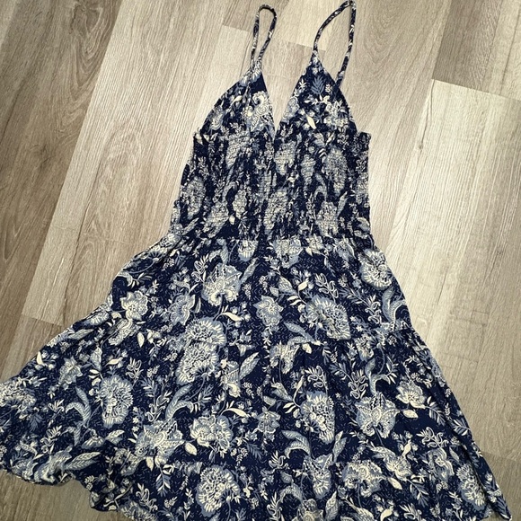 Angie Navy and Cream Floral Midi Dress - Picture 8 of 8